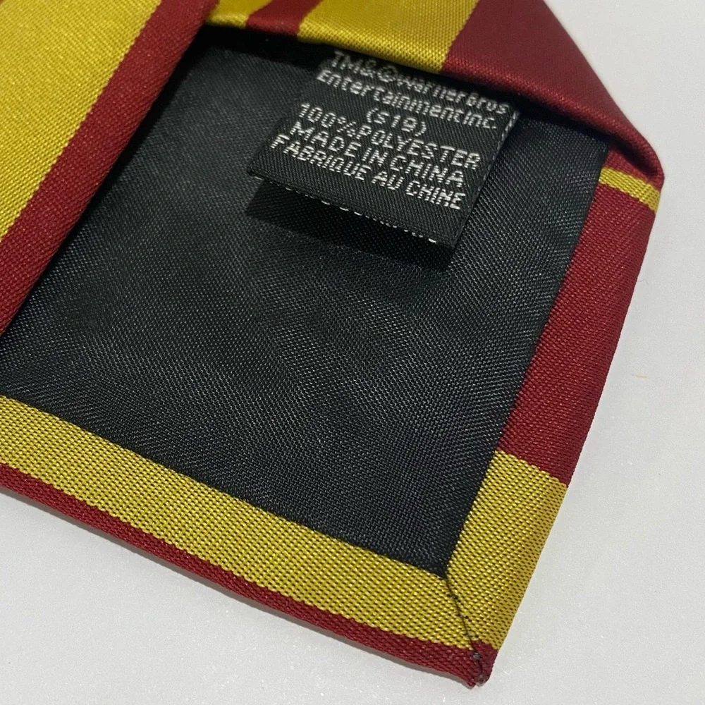 Harry Potter Gryffindor Boys Tie Burgundy Gold Stripes Shield Logo 47